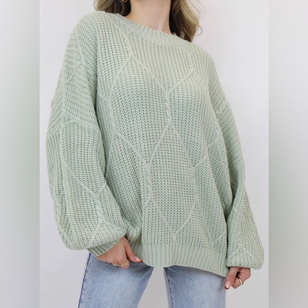 grey bandit logan sweater